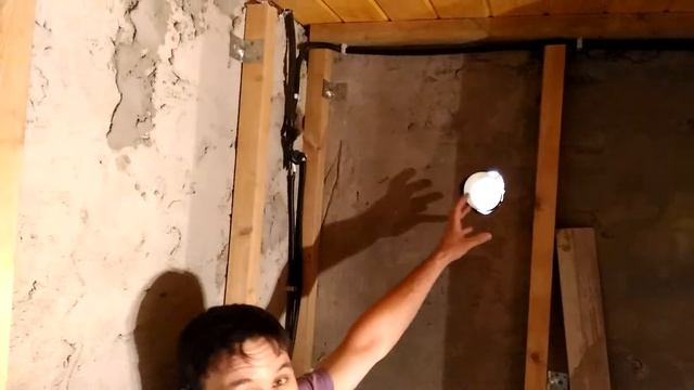 Установка печи для сауны. 2 часть. смотреть онлайн