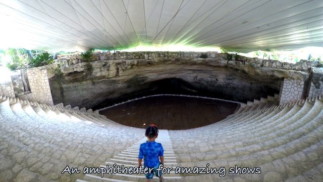 XCaret Eco Park in Cancun Mexico смотреть онлайн