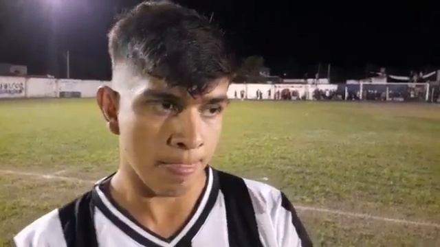 Matías "Saviola" Vera, autor de tres goles en el tiunfo de Huracán por 4 a 1 a Gimnasia смотреть онлайн