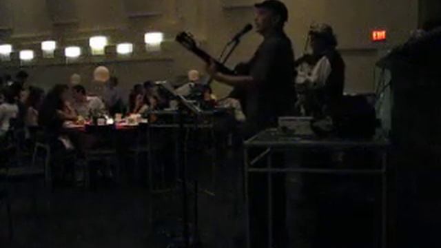 "Hava Nagila" - Leon Balaban at Chabad of Midtown Toronto, Annual Fundraiser смотреть онлайн