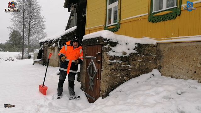 Зима! Прорываемся в деревню. Сказать снега много значит сказать ничего!