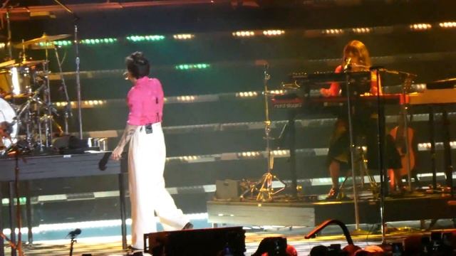 Harry Styles - Sunflower Vol 6 (One Night Only At The Forum) 12/13/19