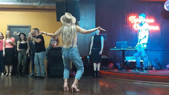 100% UWK I Nina Shevchenko teacher present смотреть онлайн