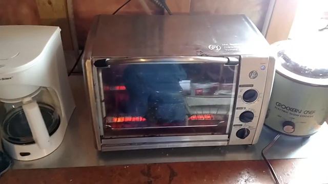 Cooking with a toaster oven on battery power смотреть онлайн