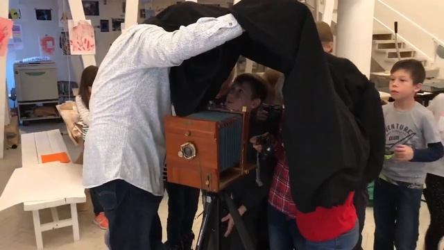 На уроке "Камера обскура" смотреть онлайн