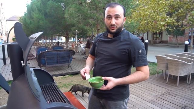 Смачный салат цезарь - ГОЛОДНЫМ СМОТРЕТЬ ОПАСНО смотреть онлайн