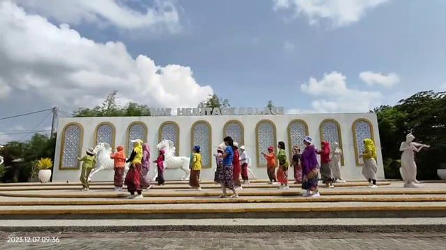 NUSWANTARA || Choreographed by Silvi Laurent & Erika Damayanti (INA) || demo by KCKN YOGYAKARTA смотреть онлайн