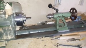 Токарный станок СТД-120.  Выравнивание центров быбки и шпинделя.