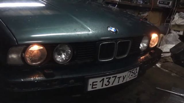 Работа омывателя фар на BMW e34 смотреть онлайн