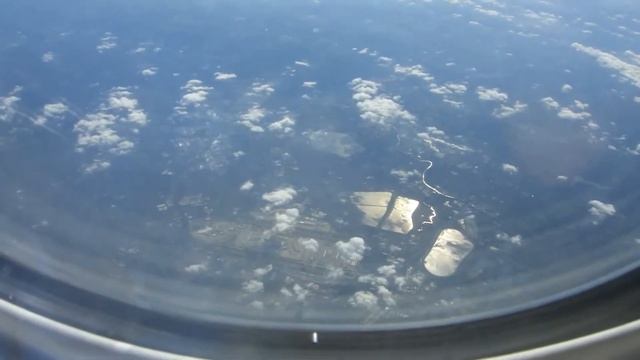 Лондонский аэропорт "Хитроу" с высоты (London city Heathrow airport) смотреть онлайн