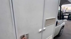 Солнечные панели в автодом - хороший бюджетный комплект.