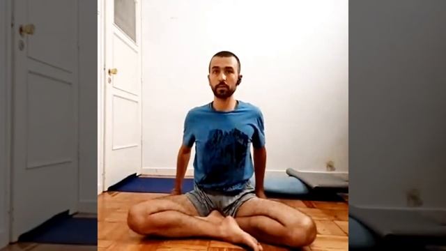 Prática e exploração do siddhāsana e supta baddhakonasana смотреть онлайн