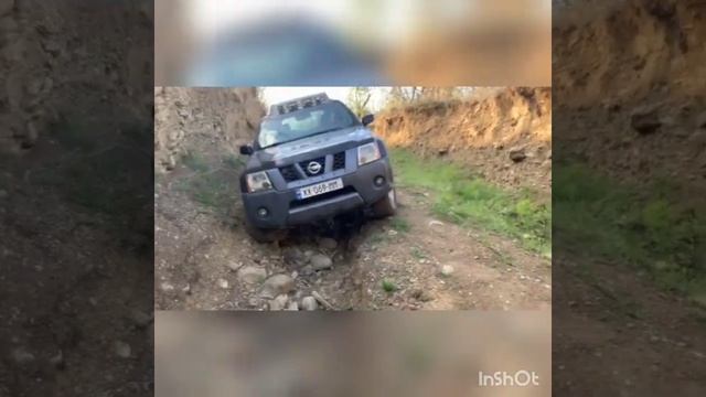Nissan Xterra and Jeep Wrangler on the Off Road Trail смотреть онлайн