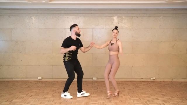Modern Bachata Combination (advanced combo) смотреть онлайн