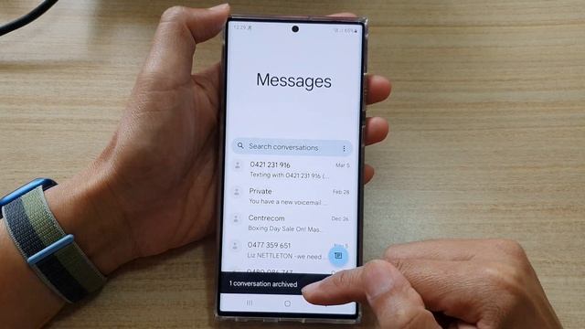 Galaxy S22/S22+/Ultra: How to Archive/Unarchive Text Messages Conversations смотреть онлайн