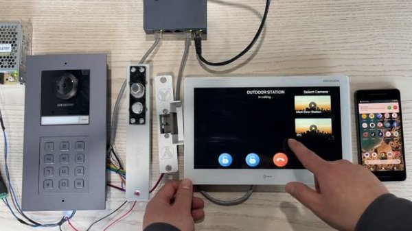 HIKVISION Code module door station DS-KD8003-IME1(B) and DS-KH6350-WTE1 work test CONTROL 2 locks