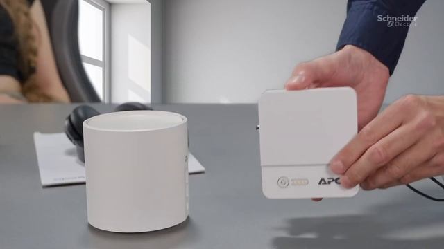 APC Back-UPS Connect - all you need to ensure your home network is powered up! смотреть онлайн
