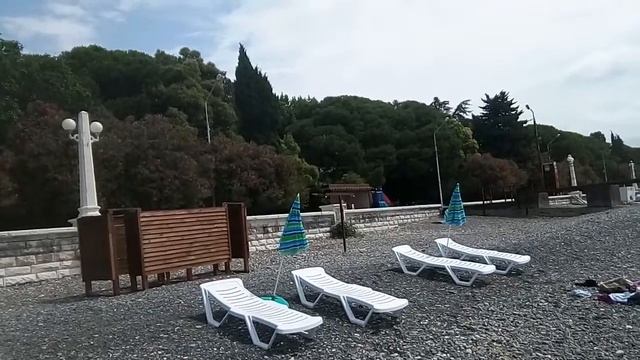 Городской пляж Сухума смотреть онлайн