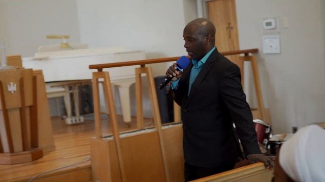 Seminar ya Kuvaa vitambaa Kanisani - Pst Innocent Bishagri смотреть онлайн