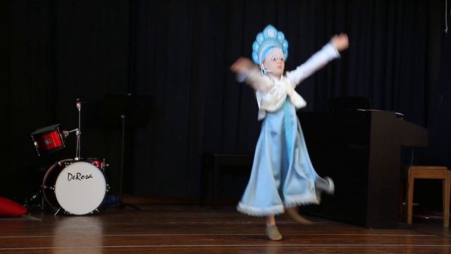 Katya's Russian Dance смотреть онлайн
