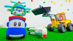 Грузовичок Лева, бульдозер и вертолет Хелли - Игры в машинки.mp4