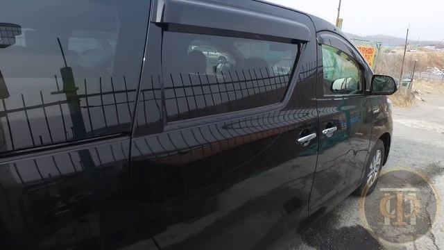 Toyota Alphard Hybrid HV 2014