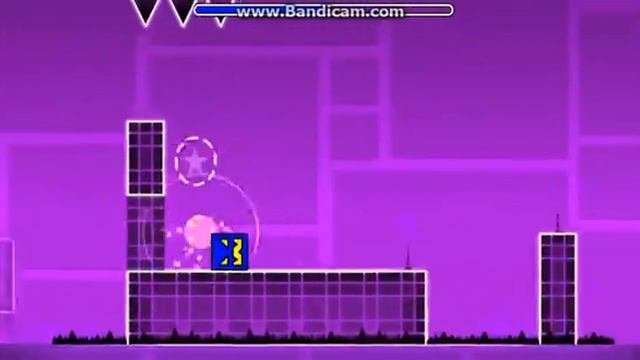 Как пройти первый уровень в игре geometry dash смотреть онлайн