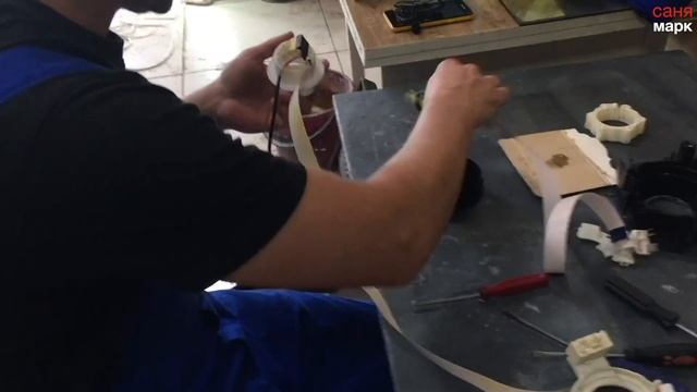 замена подрулевого шлейфа нисан тиида инструкция Nissan Tiida