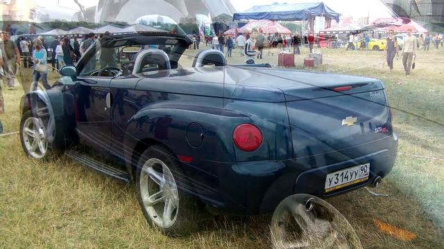 Chevrolet SSR смотреть онлайн