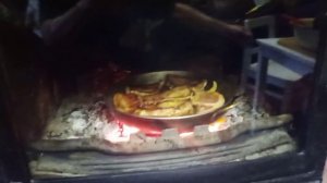 готовим мясо в камине