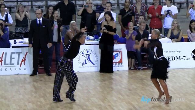 Yuriy Simachev - Anastasia Klokotova, Prague Open 2011, WDSF Int. open latin, final - samba смотреть онлайн