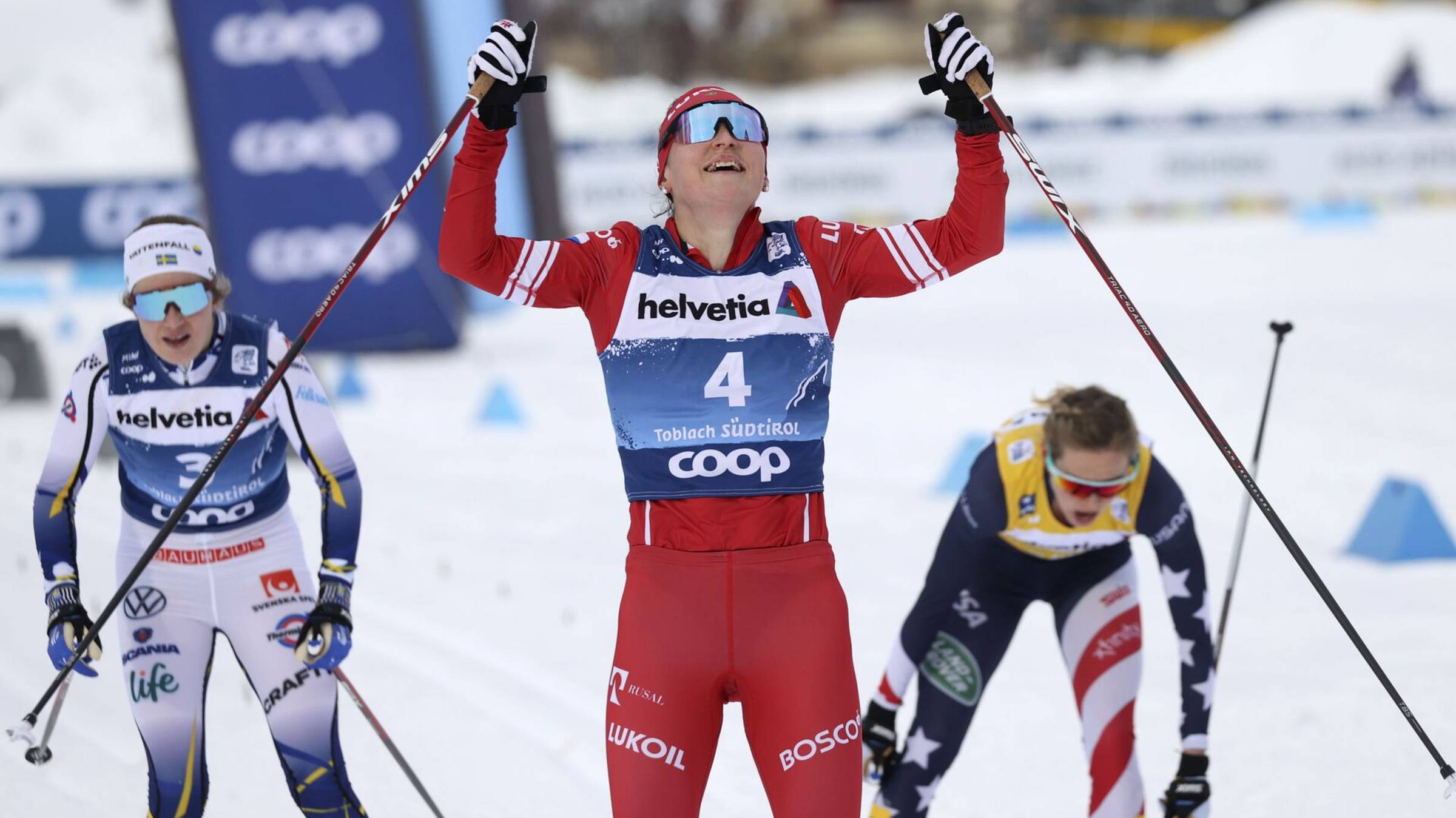 Тур де Ски. Женщины. Гонка преследования. 10 км. Классический стиль. Тоблах (Италия) 2021. смотреть онлайн