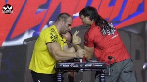 Devon Larratt VS Denis Cyplenkov Zloty Tur 2018/ Денис Цыпленков  против Девон Ларрат