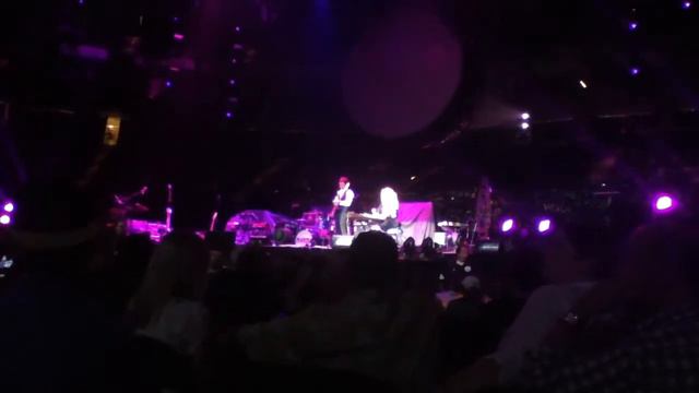 MARINA AND THE DIAMONDS - TEEN IDLE Piano/acoustic смотреть онлайн