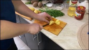 Соус из свинины с картошкой и овощами