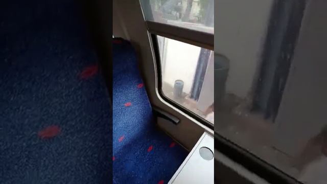Еду устраиваться на работу в Дом престарелых в Кирьят-Яме смотреть онлайн