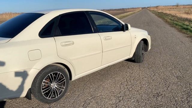 Обзор на Дэу Джентра / Daewoo Gentra , наша любимая семейная машина!)