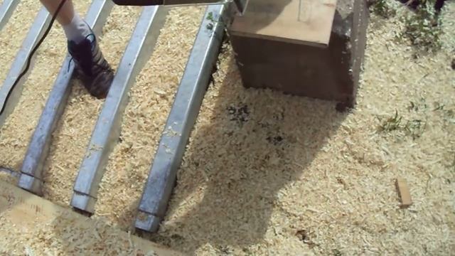 Тест Электрический лобзик 350 ватт за 302 рубля Леруа Мерлен смотреть онлайн