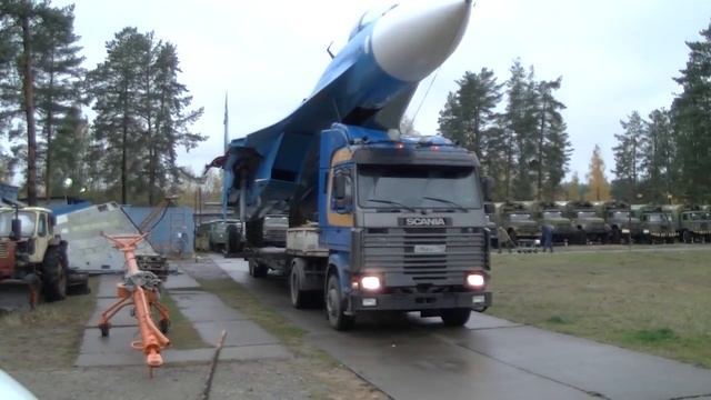 Доставка самолета в Бологое смотреть онлайн