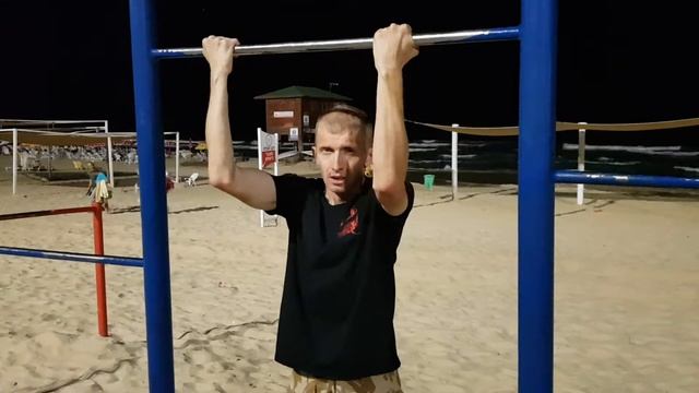 Как я учился подтягиваться на турнике. смотреть онлайн
