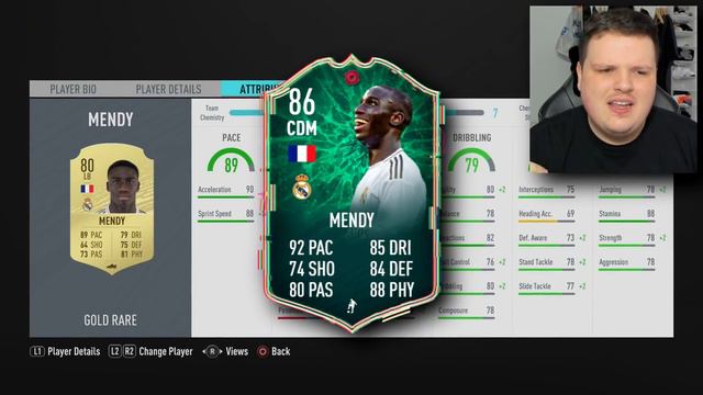 Using the BEST FIFA CARDS IN HISTORY but on FIFA 20... смотреть онлайн