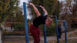 10 ЗРЕЛИЩНЫХ🥵 ЭЛЕМЕНТОВ на ТУРНИКЕ | ЛЁГКИЕ/СРЕДНИЕ #воркаут #топ10 #Элементы