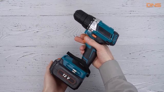Распаковка шуруповерта Bort BAB-12-P / Unboxing Bort BAB-12-P смотреть онлайн