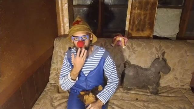 И ЛЕнин такой молодой... смотреть онлайн
