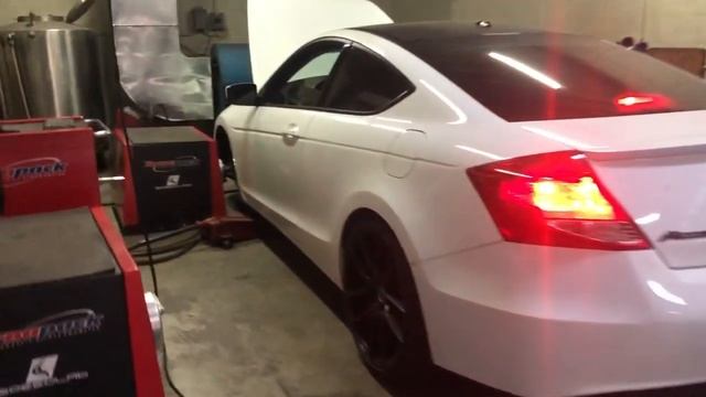 Honda Accord Coupe 3.5L V6 240whp SpeedLab reflash смотреть онлайн