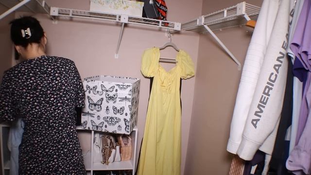 РАСХЛАМЛЕНИЕ ОДЕЖДЫ 2023 / ПОЛНЫЙ РАЗБОР ГАРДЕРОБА / УБОРКА В ШКАФУ смотреть онлайн