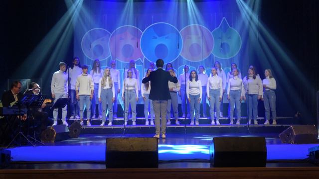 Noortekoor Keravälk "Mis värvi on armastus" Aarne Oit/Heldur Karmo смотреть онлайн