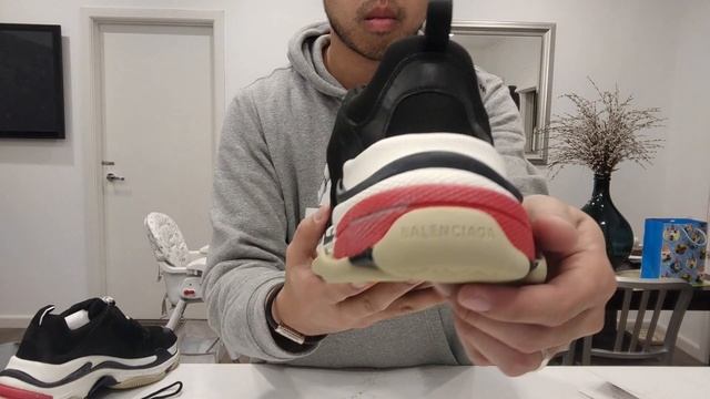 Balenciaga Triple S Sneaker - Unboxing and On Feet смотреть онлайн