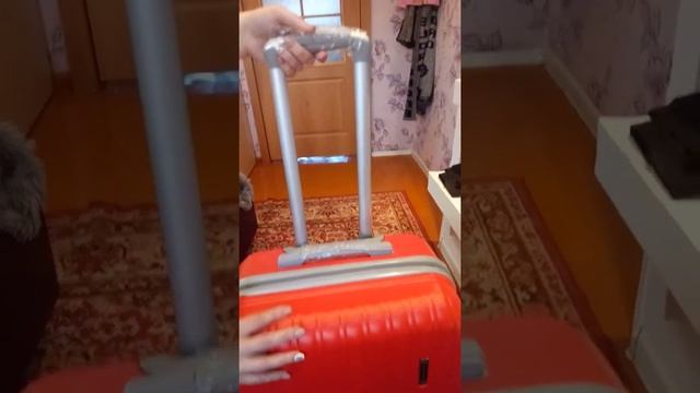 Обзор чемодана  ANANDA