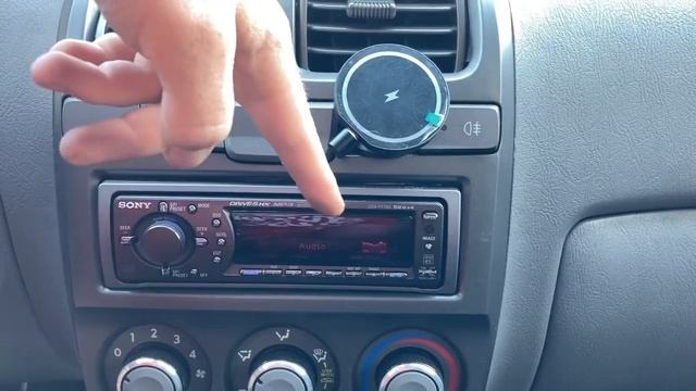 БЕСПРОВОДНАЯ ЗАРЯДКА в акценте в авто смотреть онлайн